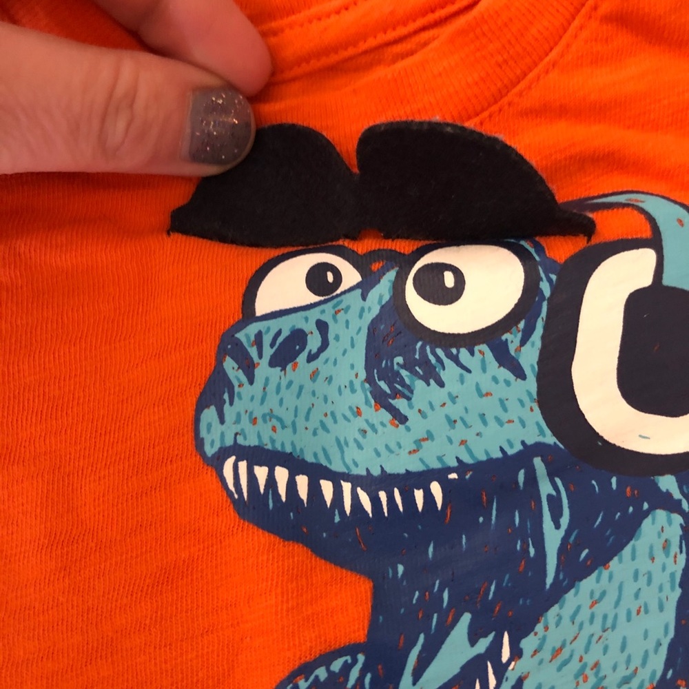 Interactive Tee 🦖 - Picture 2 of 5
